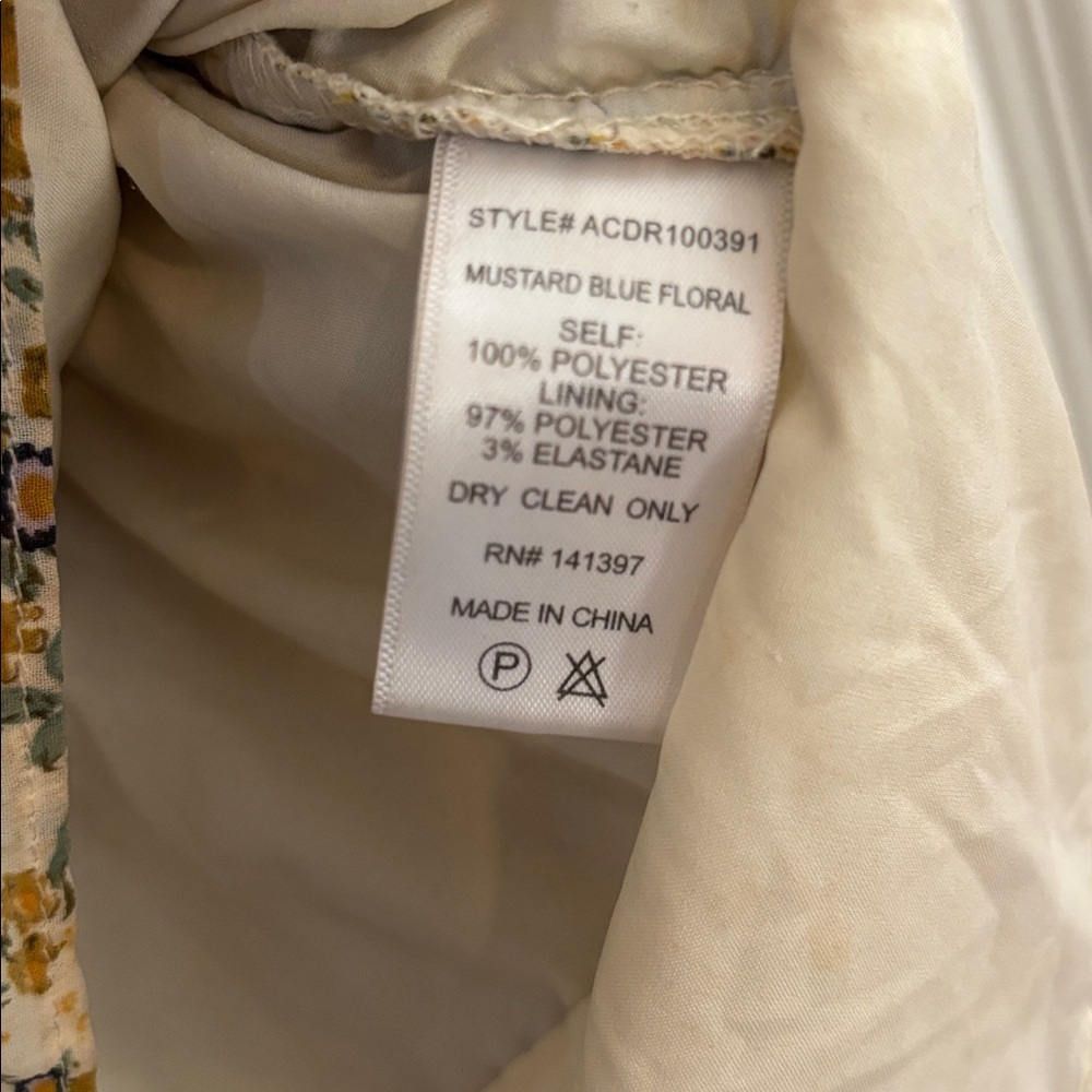 ASTR The Label Lucky Me Daisy Floral Ruched Mini Dress in Mustard Yellow Blue S - Picture 5 of 8